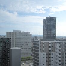 部屋からの熊本市内の眺望