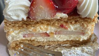 地元で人気のケーキ屋！