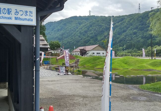 トイレのサインが雪だるまで可愛い