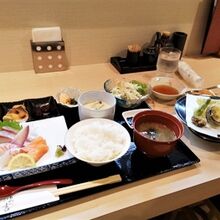 ゆめ吉定食はコスパ大！