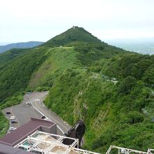 どこかしら昭和の時代を感じさせる公園です。