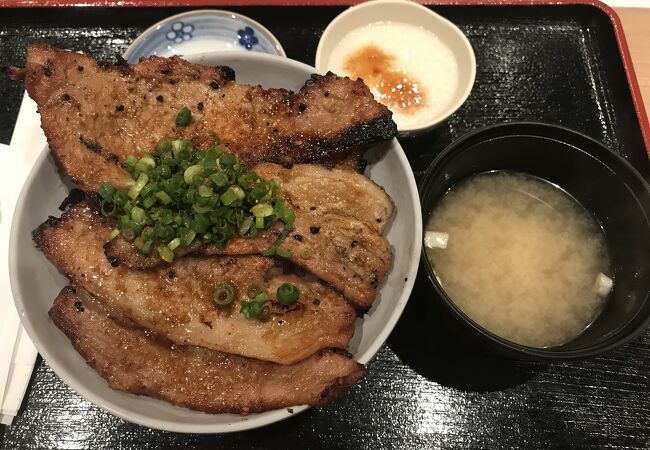 丼屋 炙り