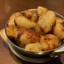 ホクホクのニンニク単品で。これもめちゃ美味しい