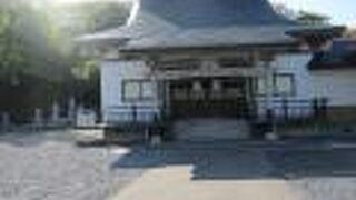 再建された護国寺