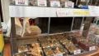 お弁当には　キムチ付き