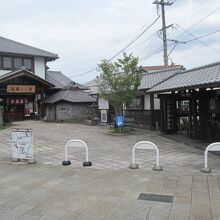 鉄輪むし湯広場の様子です