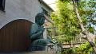 総高387センチの大仏様です