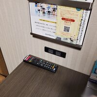 新しい為かコンセント類も豊富でした。