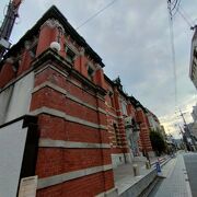 辰野金吾の設計により旧日本銀行京都支店だった建物