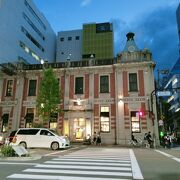 旧北國銀行京都支店の建物をリノベーションしたお店