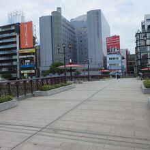 福博であい橋と九州一の歓楽街中洲