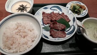 ねぎしで牛たん