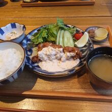 チキン南蛮定食、夜バージョン