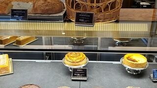 レタンプリュス 本店