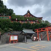 山の上にある太皷谷稲成神社 