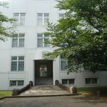 青山公園の見晴らし台から歩兵第三聯隊の隊舎が見れるはずでした