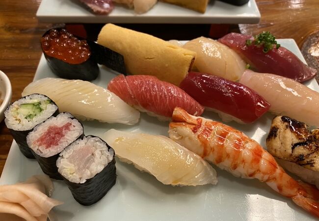 サクッとお寿司を