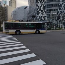 新宿を走る京王バス