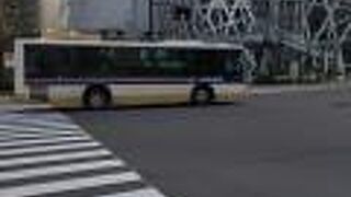 都内を走る路線バス