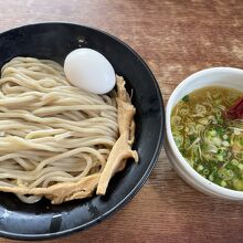 塩つけ麺　国産小麦麺の熱盛り