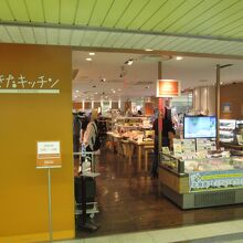 店舗入口
