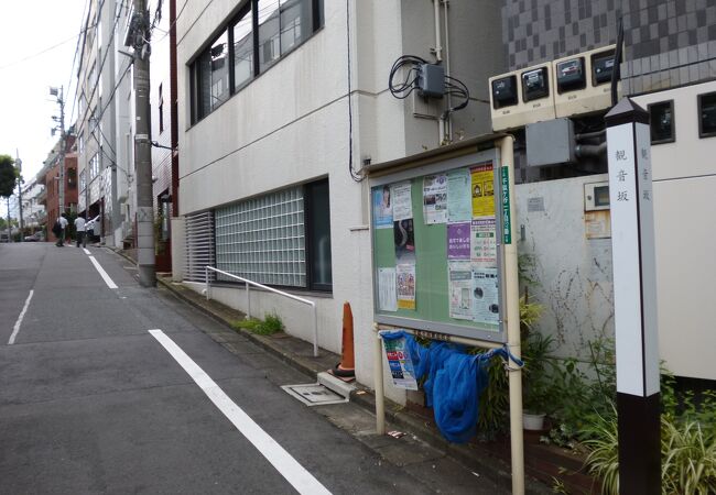 お寺や神社の多い場所