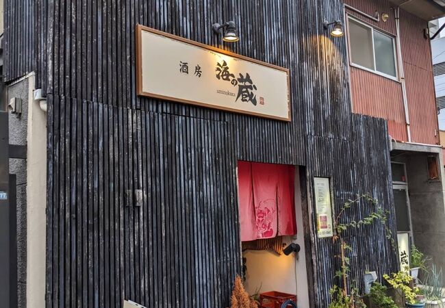 隠れ家的なお店