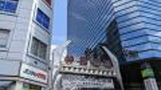 川崎駅から直ぐ