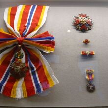 緒方貞子氏の活躍に対して、各方面からの高い評価が贈られている