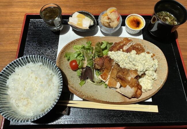 個室で懐石料理屋のコスパ強のランチ