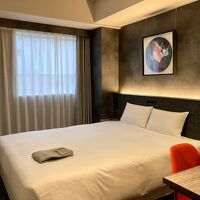 スタイリッシュな室内