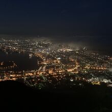 函館山からの夜景です。