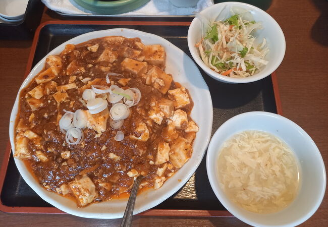 麻婆あんかけ焼きそばは、ご飯プラスしても麻婆飯でいけるくらい