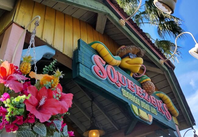 スクウィーザーズ トロピカル ジュースバー クチコミ アクセス 営業時間 東京ディズニーリゾート フォートラベル
