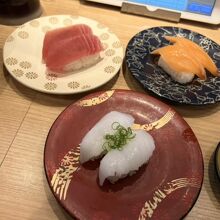 えんがわ、まぐろ、サーモン