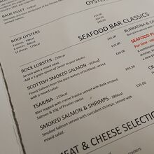 サーモンとキャビアに決めていたので此1択。