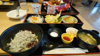 淡路ＳＡにあるレストラン