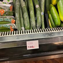 野菜も豊富に扱っています