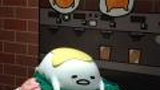 写真を撮ったり、ゲームを楽しんだり