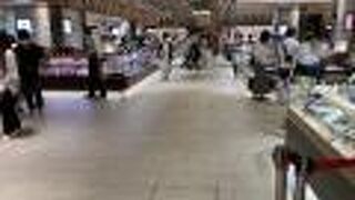 お土産やお弁当購入に最適