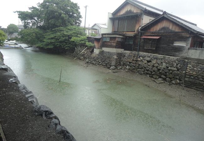 三之丸に残る城壁