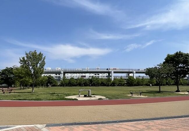 JR貨物・神戸港駅の跡地にできた公園