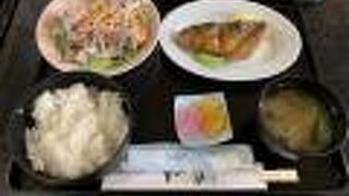 鯖の竜田揚げと冷しゃぶサラダのセット