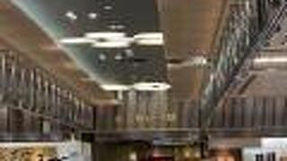 売場面積はかなり広いです