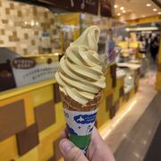 空港限定の「あんぽてとソフトクリーム」