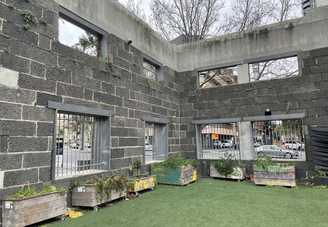 元監獄の観光地