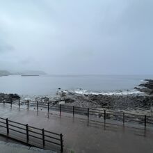 台風の琴ヶ浜海岸