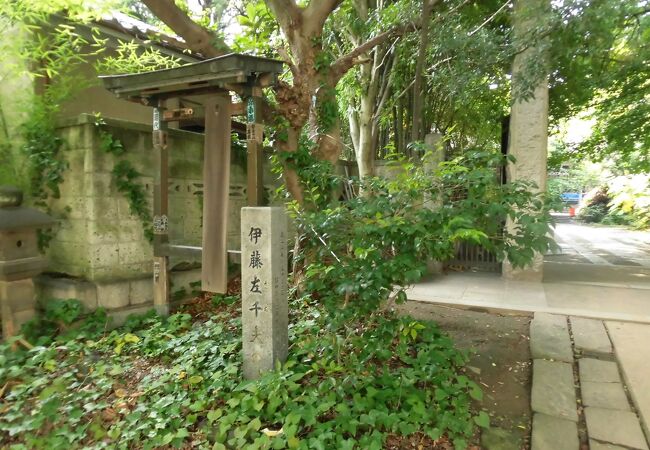 墓にお参りするもの躊躇してしまいました