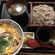 玉子丼セット　普通盛り