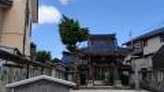 石仏があります